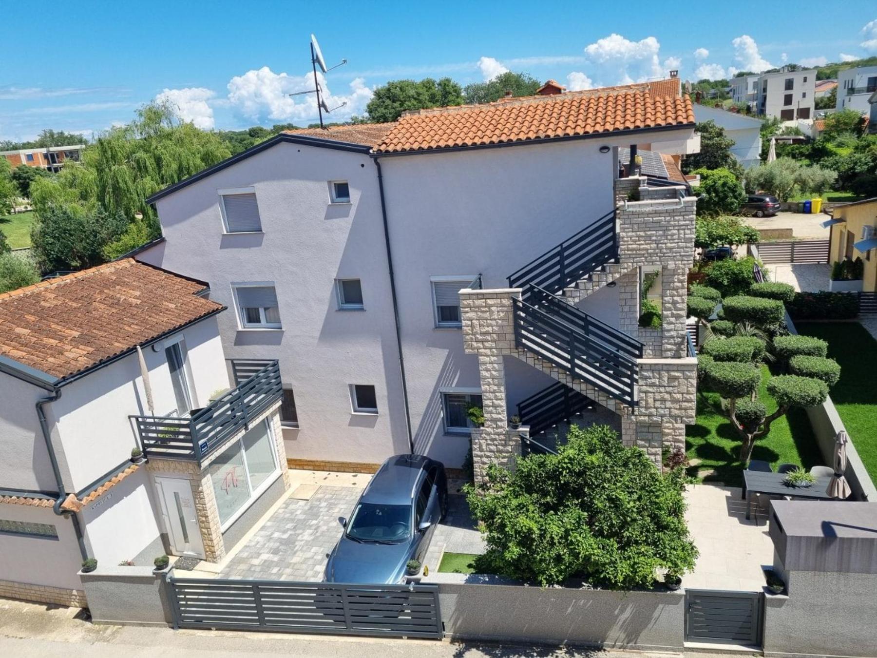 Apartments Denis 2 Medulin Exterior photo
